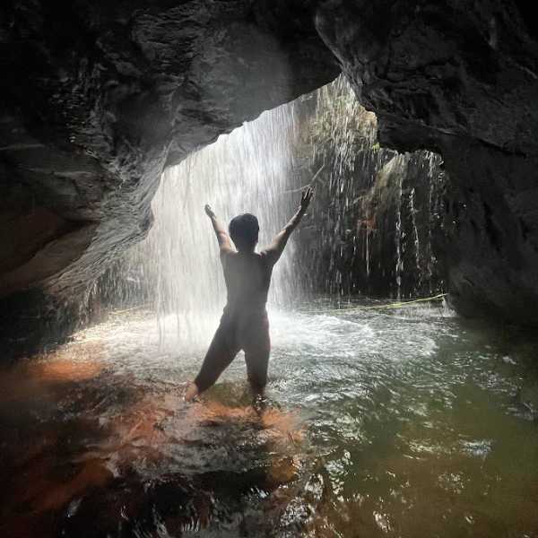 Cachoeira da Caverna - Chapada das Mesas