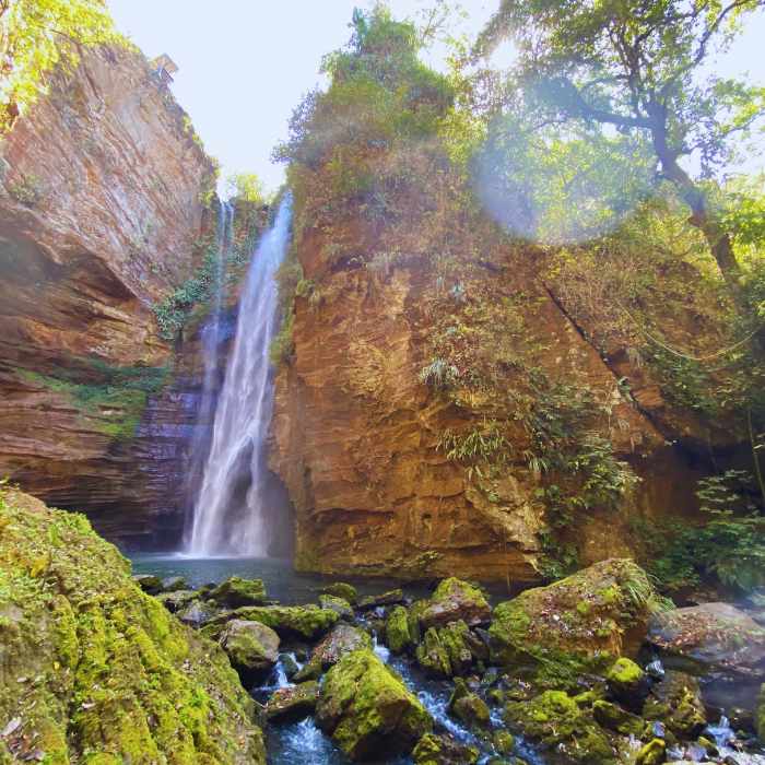 Cachoeira Santa Barbára - Chapada das Mesas