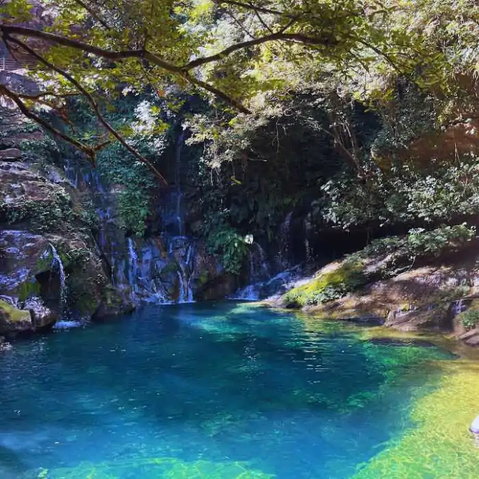 Poço Azul - Chapada das Mesas